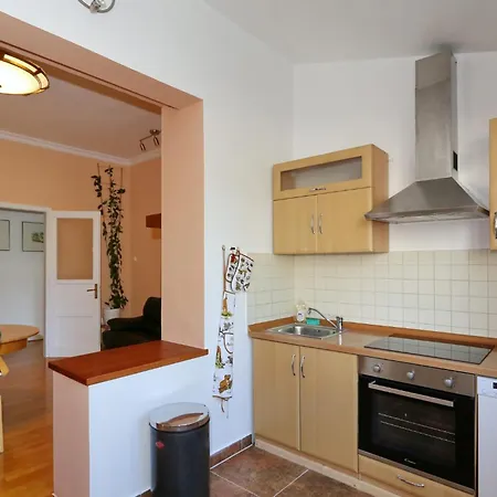 Apartment Ljubica *
